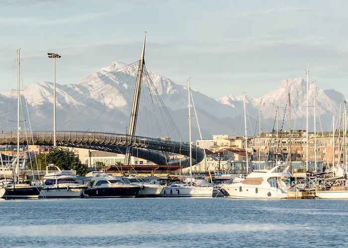 Rome לינה וארוחת בוקר 3*